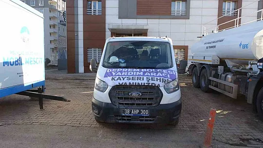 Melikgazi'den depremzedelere 'mobil yardım' yapılıyor