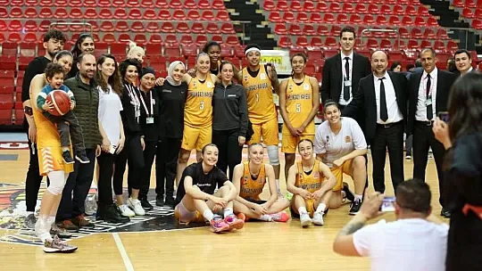 Ligde kalmayı başardılar!
