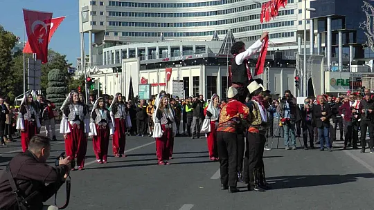 Asker selamlı karşılama