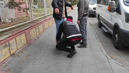 Okul önlerinde şok denetim...