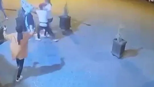 Ne motosikletten vazgeçti, ne de çaydan