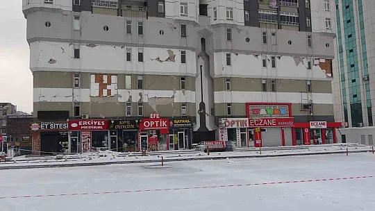 O bina yıkılacak