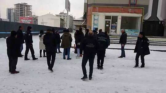 O bina yıkılacak