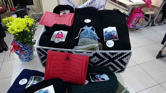 Asker annesi Gülay Lafçı gözyaşlarını tutamadı