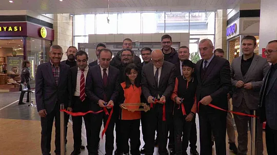 Öğretmenlerden 24 Kasım'a özel fotoğraflı sergi