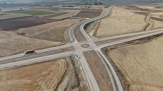 Onlarca kişinin ölümüne neden olan 'ölüm kavşağı' ışıklandırıldı