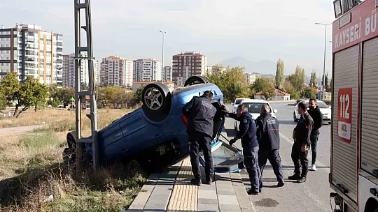 Kayseri'de araç takla attı: 2'si çocuk 3 yaralı