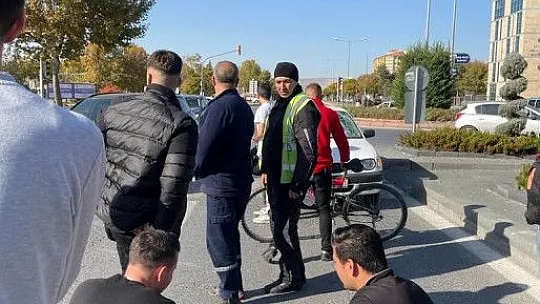 Kayseri'de kaza! Hastaneye kaldırıldı...