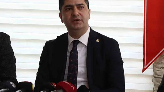 Özdemir: 'Kayseri'de 194 ağır hasarlı yapının olduğu tespit edilmiştir. Bunlardan 21 tanesi kamu binasıdır'