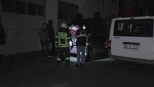 Kocasinan'da park halindeki araçta patlama...