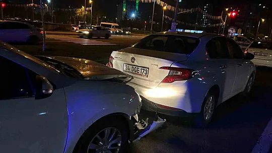 Ehliyetsiz sürücü uyuşturucuyla yakalandı