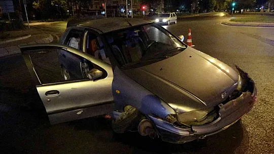 Polisten kaçarken kaza yaptı: 2 gözaltı