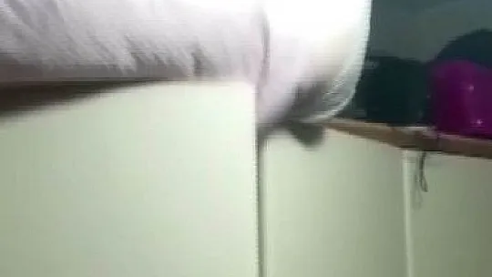 Polisten kaçmak için bakın nereye saklandı?