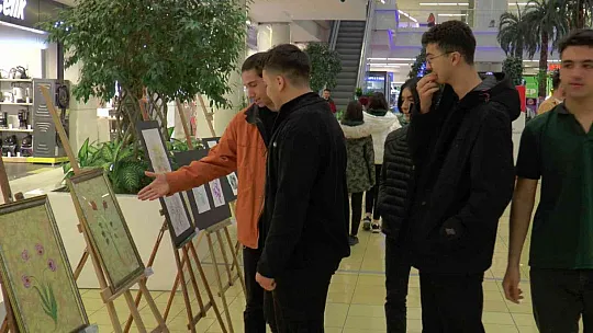 Resim öğretmenlerinden 'el emeği göz nuru' sergi