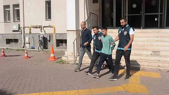 Kayseri'de 430 bin tl dolandıran şahıs tutuklandı