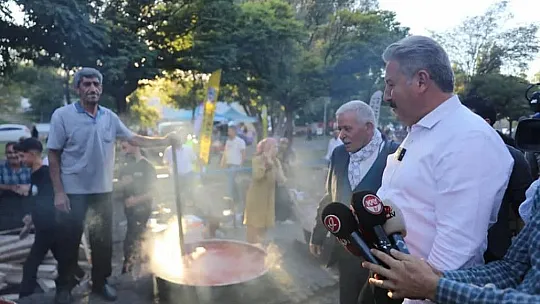 Salça günleri Mimarsinan Mahallesi'nde devam etti