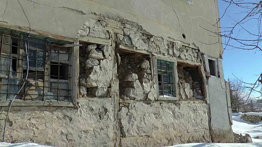 Sarız'da 8 yıkım, çok fazla hasar var
