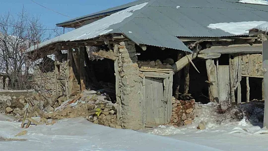 Sarız'da 8 yıkım, çok fazla hasar var