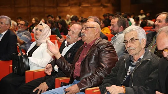 Şehrin Şairleri AGÜ'de Buluştu