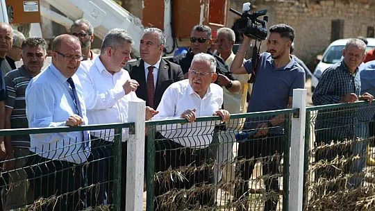 Büyükkılıç, sel vuran ilçede incelemelerde bulundu