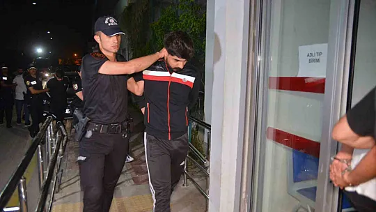 Siber polisinden 'Sazan Sarmalı' operasyonu:10 gözaltı