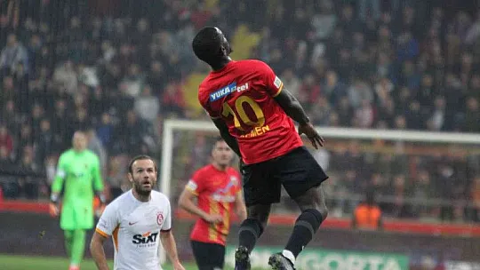 Spor Toto Süper Lig: Kayserispor: 2 - Galatasaray: 1 (Maç sonucu)