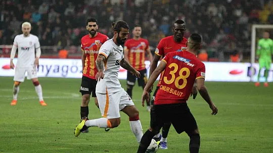 Spor Toto Süper Lig: Kayserispor: 2 - Galatasaray: 1 (Maç sonucu)