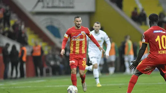 Spor Toto Süper Lig: Kayserispor: 1 - Konyaspor: 2 (İlk yarı)