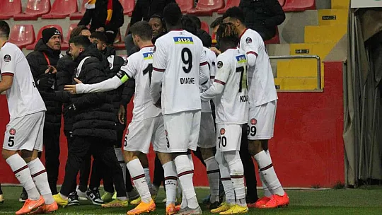 Kayserispor: 2 - Fatih Karagümrük: 4