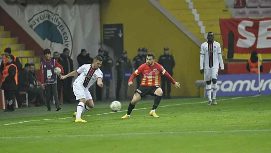 Kayserispor: 2 - Fatih Karagümrük: 4