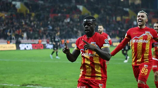 Kayserispor: 3 - Sivasspor: 0 (İlk yarı)