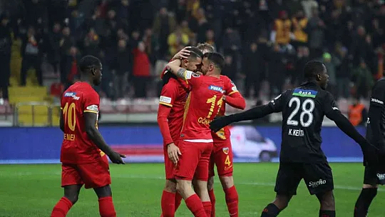 Kayserispor: 3 - Sivasspor: 0 (İlk yarı)