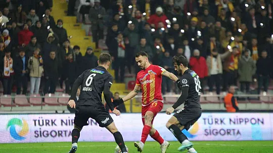 Kayserispor: 3 - Sivasspor: 0 (İlk yarı)