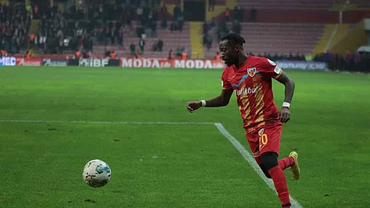 Kayserispor: 3 - Sivasspor: 0 (İlk yarı)