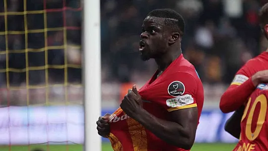 Kayserispor: 3 - Sivasspor: 0 (İlk yarı)