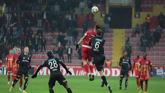 Kayserispor: 3 - Sivasspor: 0 (İlk yarı)