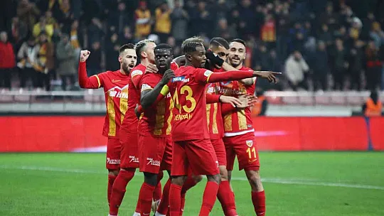 Kayserispor: 3 - Sivasspor: 0 (İlk yarı)