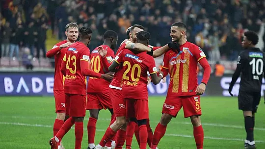 Kayserispor: 3 - Sivasspor: 0 (İlk yarı)