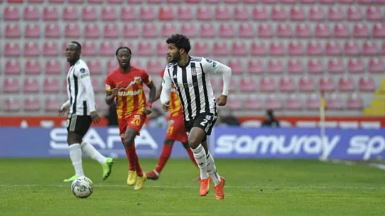 Spor Toto Süper Lig: Kayserispor: 0 - Beşiktaş: 1 (Maç devam ediyor)