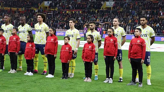 Spor Toto Süper Lig: Kayserispor: 0 - Fenerbahçe: 1 (Maç devam ediyor)