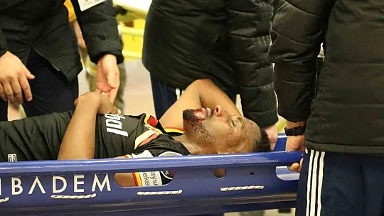 Spor Toto Süper Lig: Kayserispor: 0 - Fenerbahçe: 1 (İlk yarı)