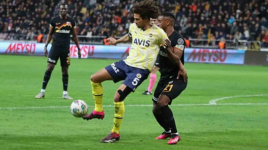 Spor Toto Süper Lig: Kayserispor: 0 - Fenerbahçe: 1 (İlk yarı)
