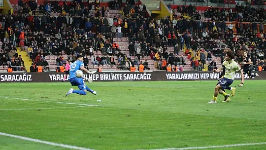 Kayserispor: 1 - Fenerbahçe: 2 (Maç sonucu)