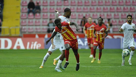 Spor Toto Süper Lig: Kayserispor: 0 - Alanyaspor: 2 (Maç devam ediyor)