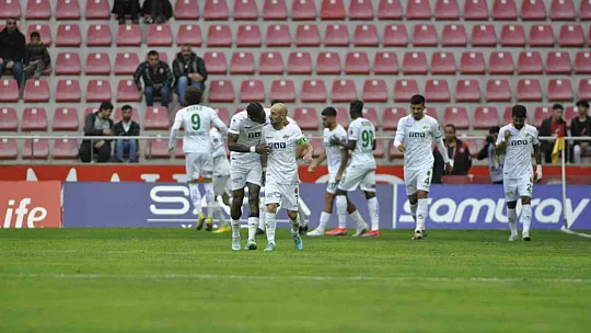 Spor Toto Süper Lig: Kayserispor: 0 - Alanyaspor: 2 (Maç devam ediyor)