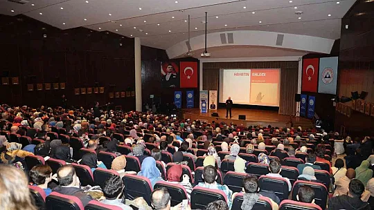 Kemal Sayar rüzgarı Talas'ta esti