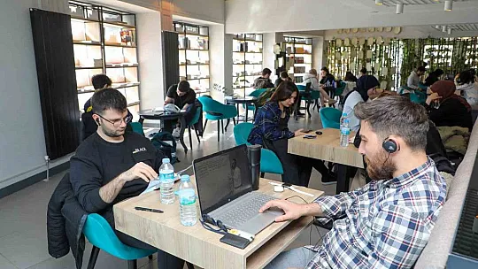 Talas'ta online eğitim desteği'