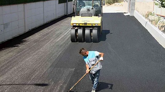 Talas'ta asfalt çalışması...
