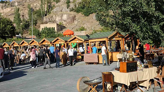 Tarihi eşya sevenlerin mekanı