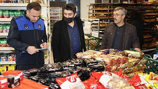 Talas'ta, belediyeden marketlerde fiyat denetimi!